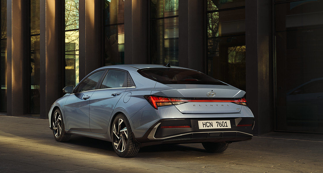 Дизайн Hyundai ELANTRA | Сучасний Седан | Захід Авто-М - фото 41