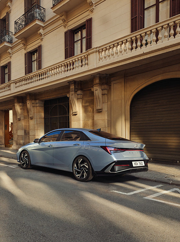 Дизайн Hyundai ELANTRA | Сучасний Седан | Захід Авто-М - фото 7