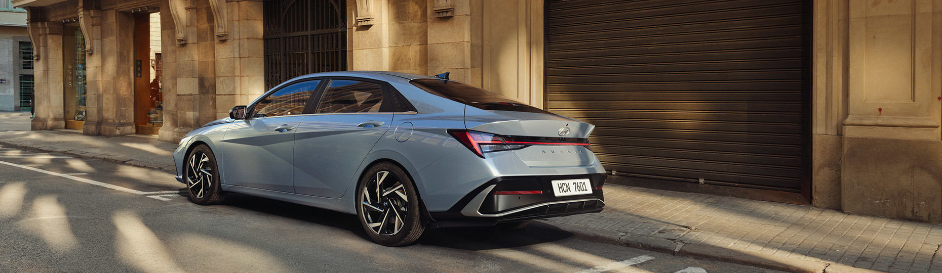 Дизайн Hyundai ELANTRA | Сучасний Седан | Захід Авто-М - фото 6