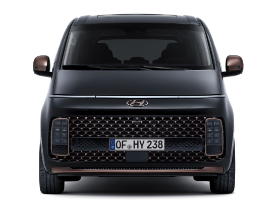 Дизайн STARIA | Футуристичний Мінівен | Захід Авто-М - фото 10