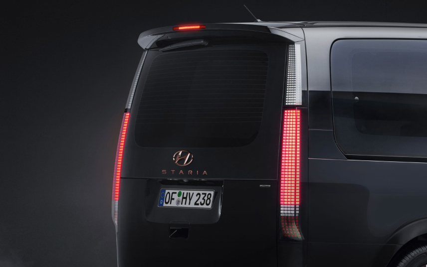 Дизайн STARIA | Футуристичний Мінівен | Захід Авто-М - фото 15
